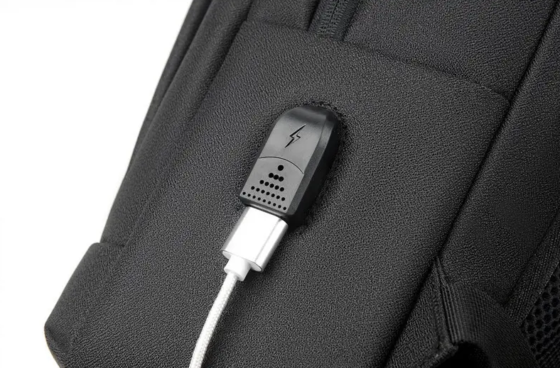 Рюкзак протиударний для ноутбука 15,6" с usb, чорний колір IBN010B3 фото